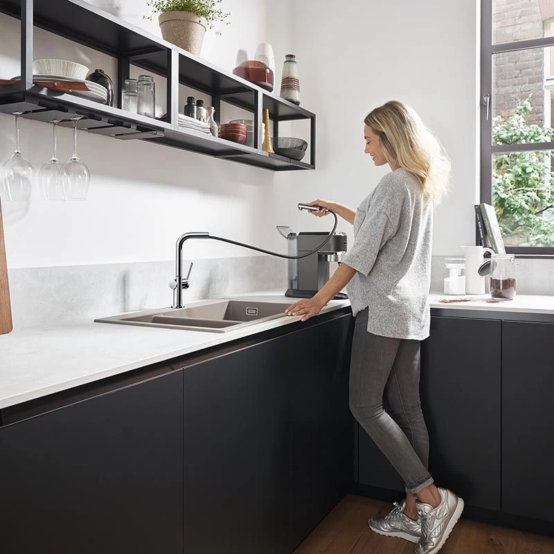 Hansgrohe Talis M54 Single Lever Kitchen Mixer 270, Pull-Out Spout, 1jet, SBox - Chrome - 72809000 5 Hansgrohe Talis M54 Single Lever Kitchen Mixer 270, Pull-Out Spout, 1jet, SBox - Chrome - 72809000 - Image 3