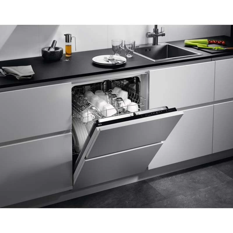 AEG FSK32610Z Fully Integrated 13 Place Dishwasher - White 5 AEG FSK32610Z Fully Integrated 13 Place Dishwasher - White - Image 3