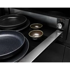 AEG KDK912924M 29cm Warming Drawer - Black 14 AEG KDK912924M 29cm Warming Drawer - Black -Kitchen Sale Shop aeg kdk912924m bowls plates on base side view