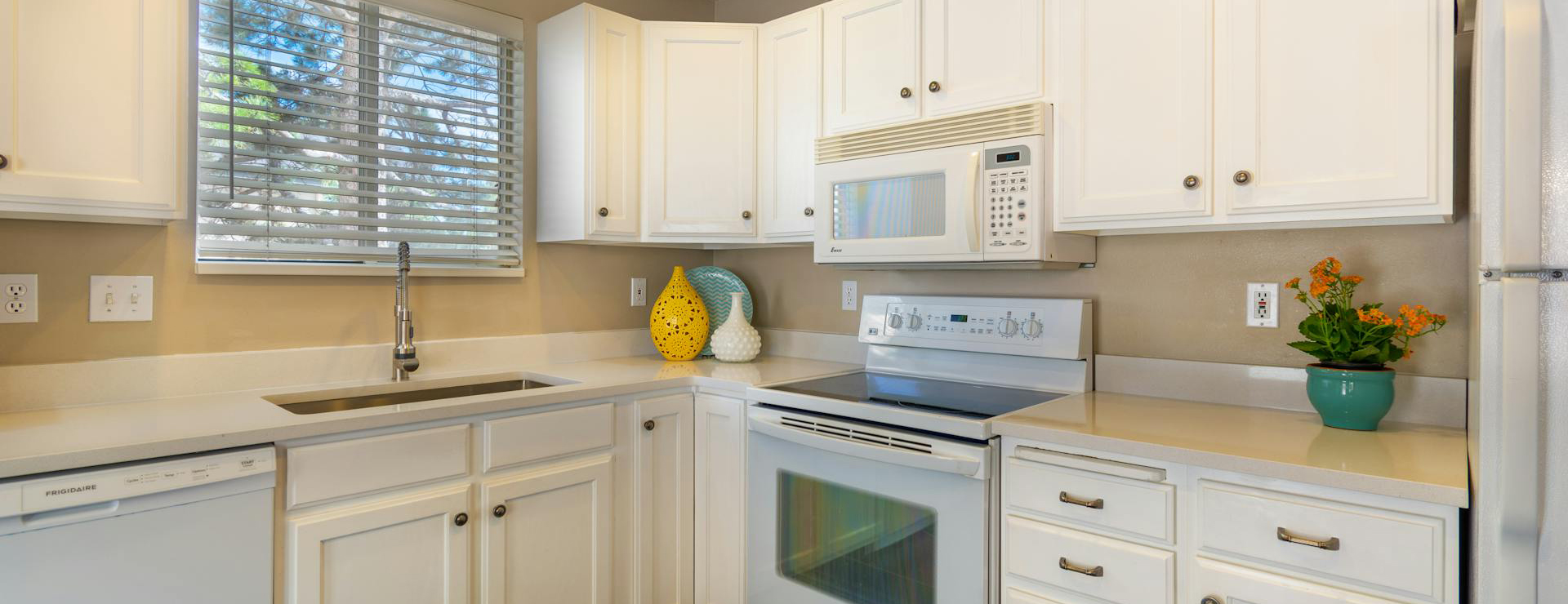 Kitchen Sale Shop -Kitchen Sale Shop pexels michaelgaultphotos 5661026